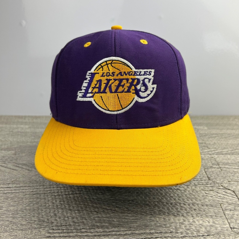 Adidas Los Angelous Lakers Hat Cap Snap Back Adjustable Purple NBA Basketball